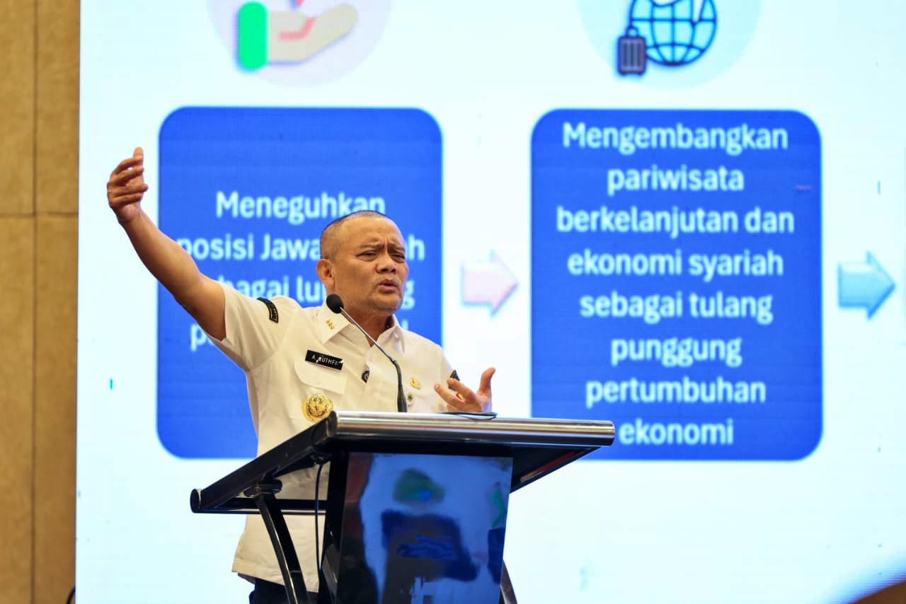 Jelang Lebaran, Gubernur Ahmad Luthfi Minta Genjot Perbaikan Jalan