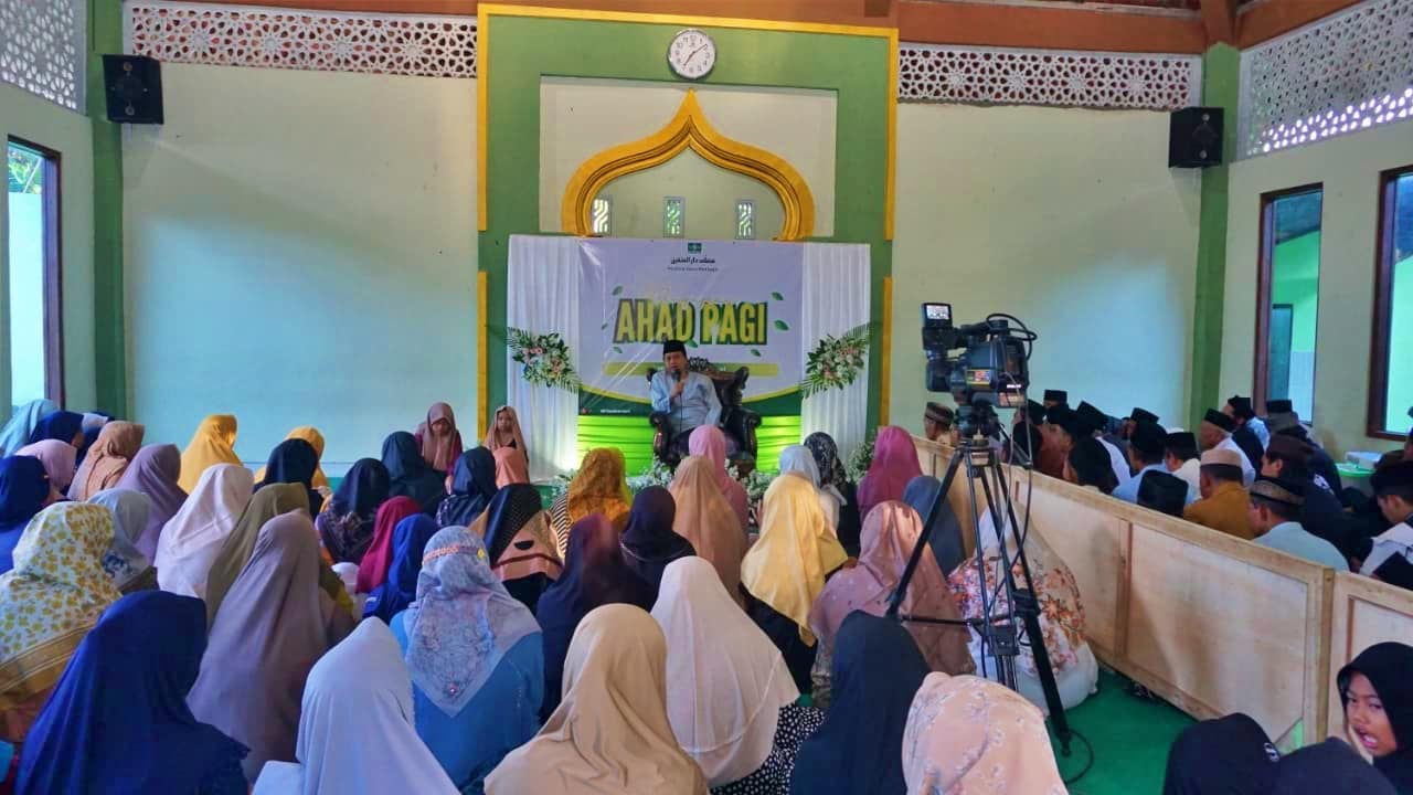 Khataman Ahad Pagi Jelang Ramadan, MI Ma’arif Sumbersari Perkuat Spirit Keislaman Warga