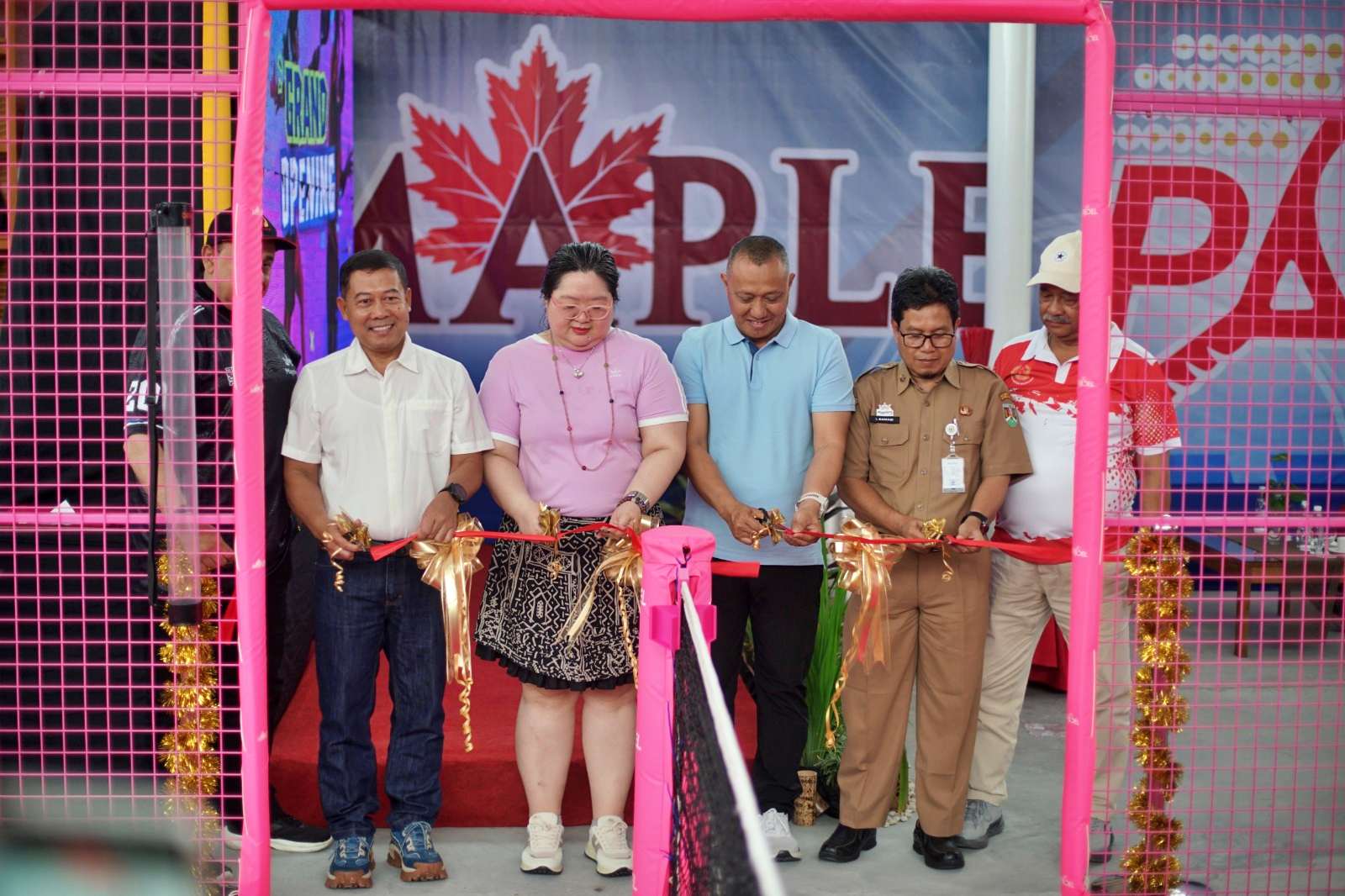 Maple Padel Resmi Dibuka, Fasilitas Padel Rooftop Berpanorama Bukit Tidar di Magelan