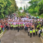 Warga Sambeng Borobudur Geruduk Kantor DPRD Kabupaten Magelang.jpg