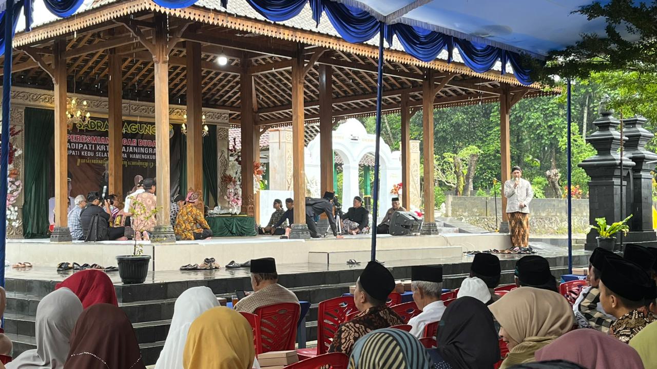 Tradisi Ruwahan menjadi Momentum Peresmian Struktur Cagar Budaya
Paserean KRT. Djayaninrta II Kradenan Srumbung Magelang