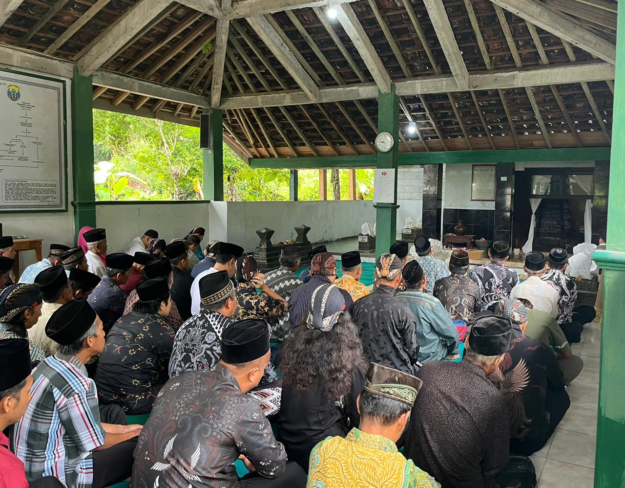 Tradisi Ruwahan menjadi Momentum Peresmian Struktur Cagar Budaya
Paserean KRT. Djayaninrta II Kradenan Srumbung Magelang