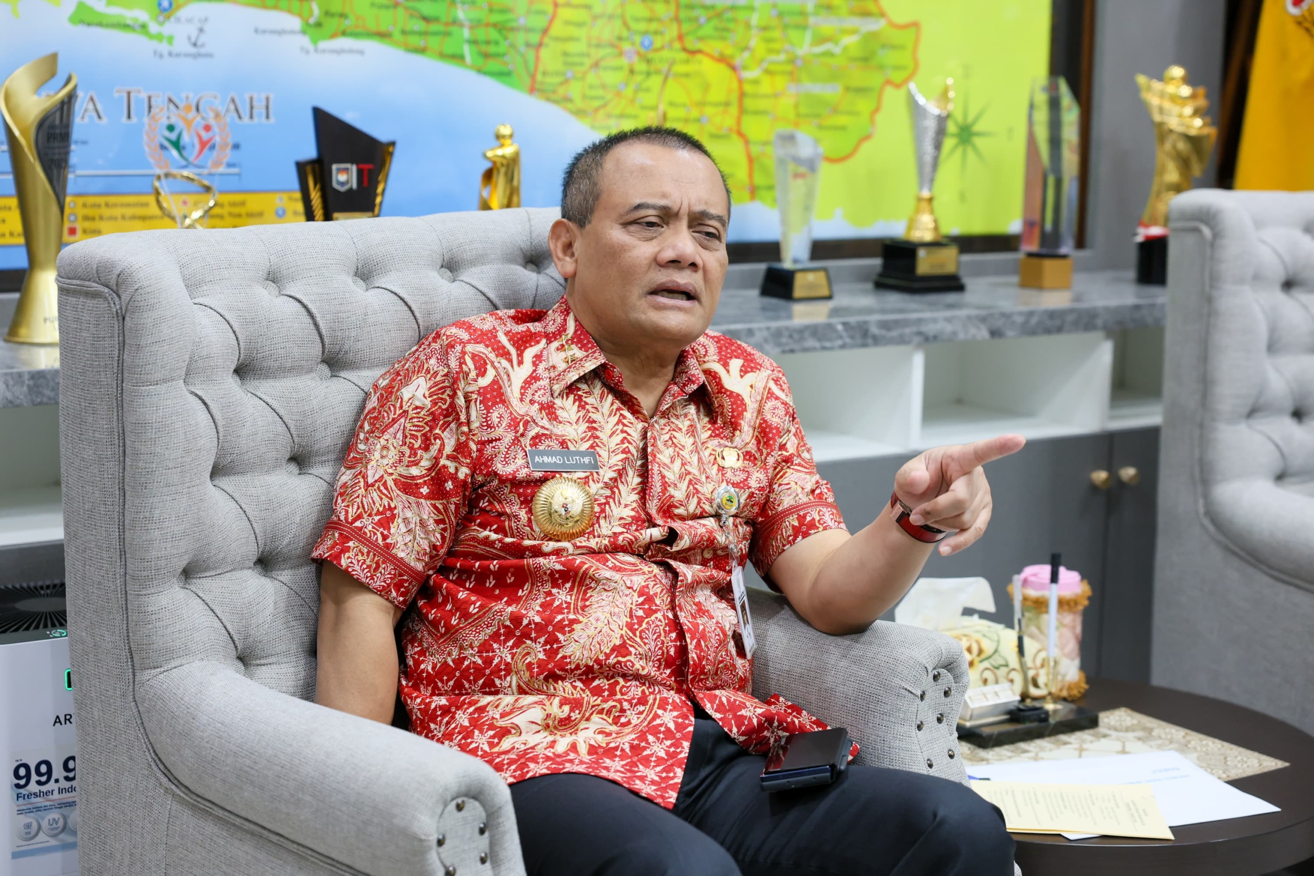 Gubernur Ahmad Luthfi Bantah Sedang Bersama Bupati Pekalongan Saat OTT KPK
