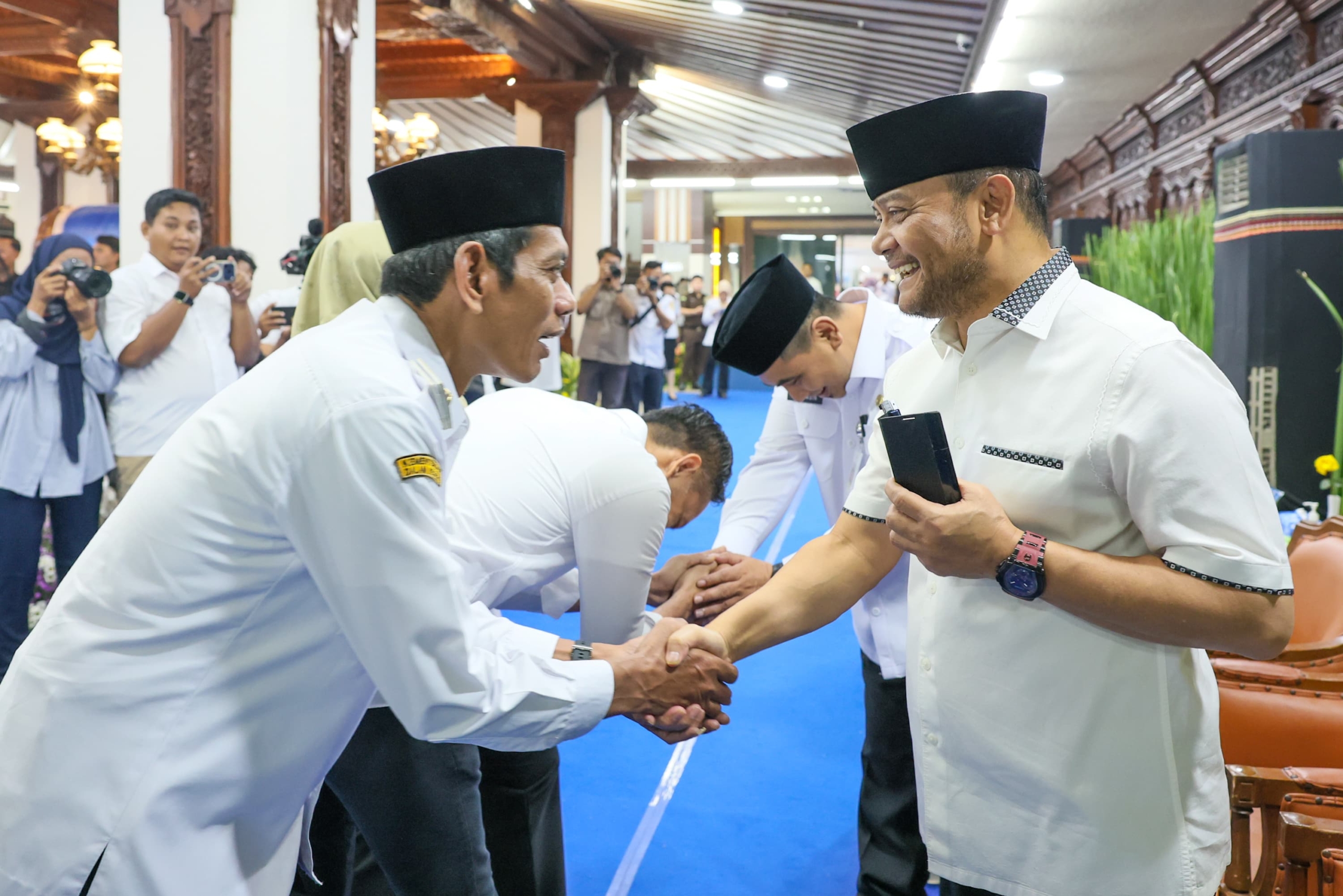 Pemprov Jateng Masih Kaji Penerapan WFH