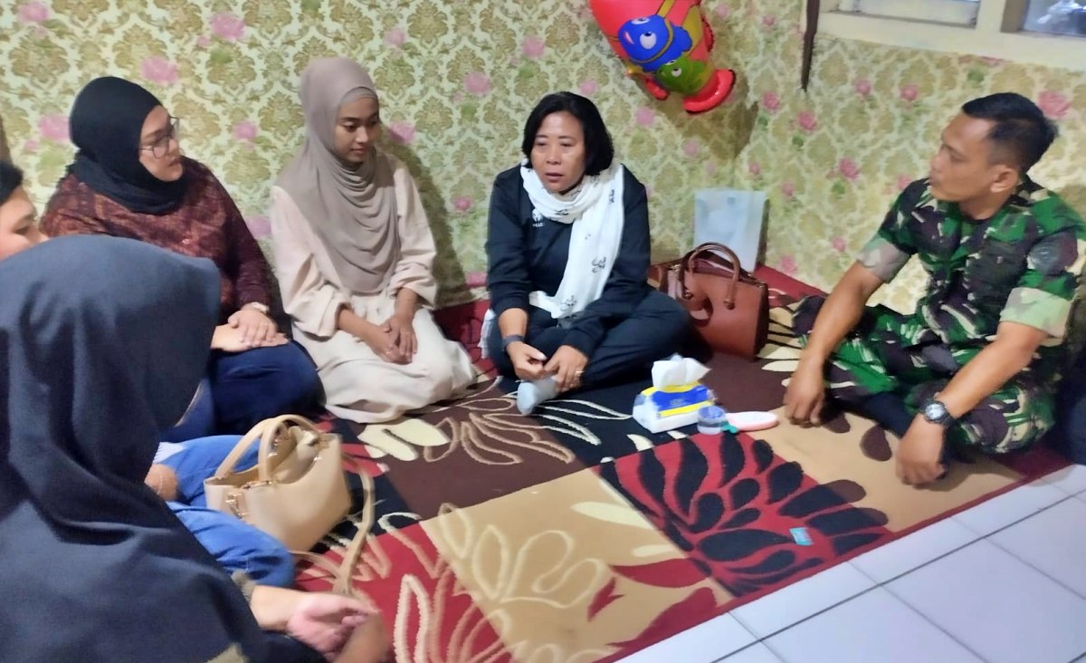 Eks Kepala Kesdam IX/Udayana Melayat ke Rumah Sertu Ichwan di Magelang, Kenang Sosok Loyal dan Disiplin