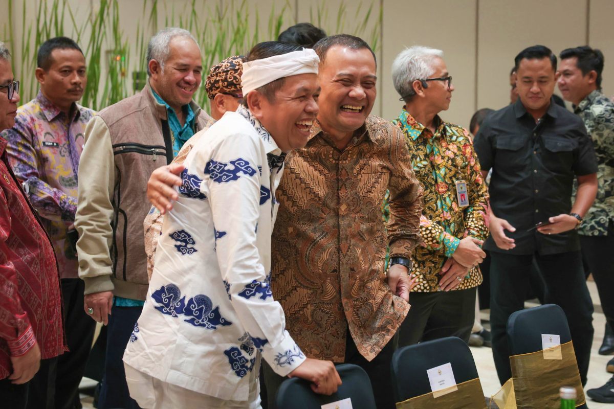 Melihat Momen Kedekatan Ahmad Luthfi dengan Dedi Mulyadi