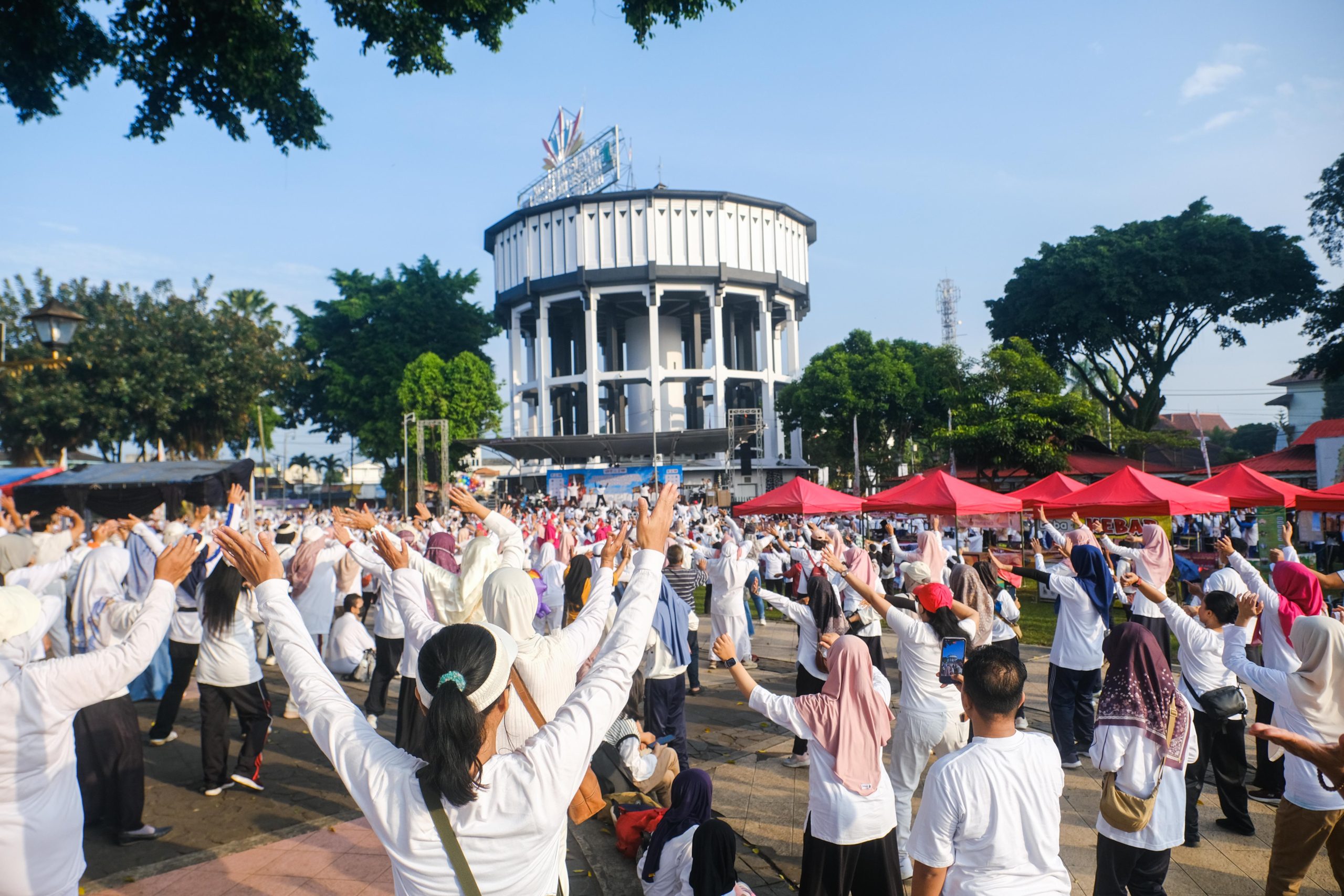 Ribuan Warga Kota Magelang Ikuti Senam ASRI, Pengundian MGS dan FORKOT III 2026