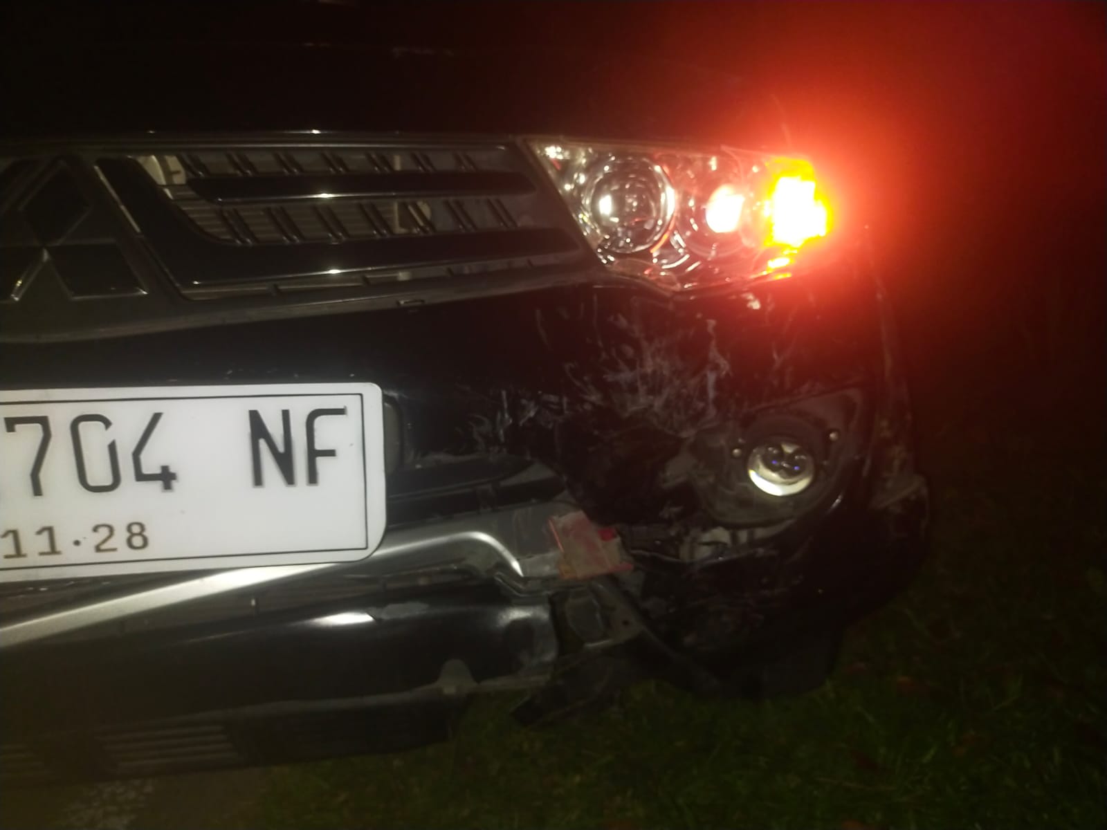 Kondisi Mobil Pajero yang adu Banteng dengan Sepeda Motor di Salaman Magelang