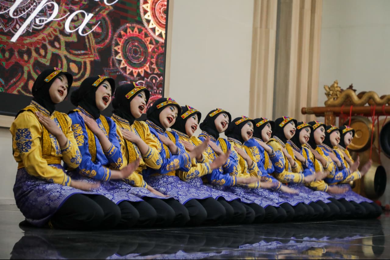 Raih Juara Internasional, Wagub Jateng Apresiasi Prestasi Tim Ratoeh Jaroeh SMAN 4 Kota Semarang