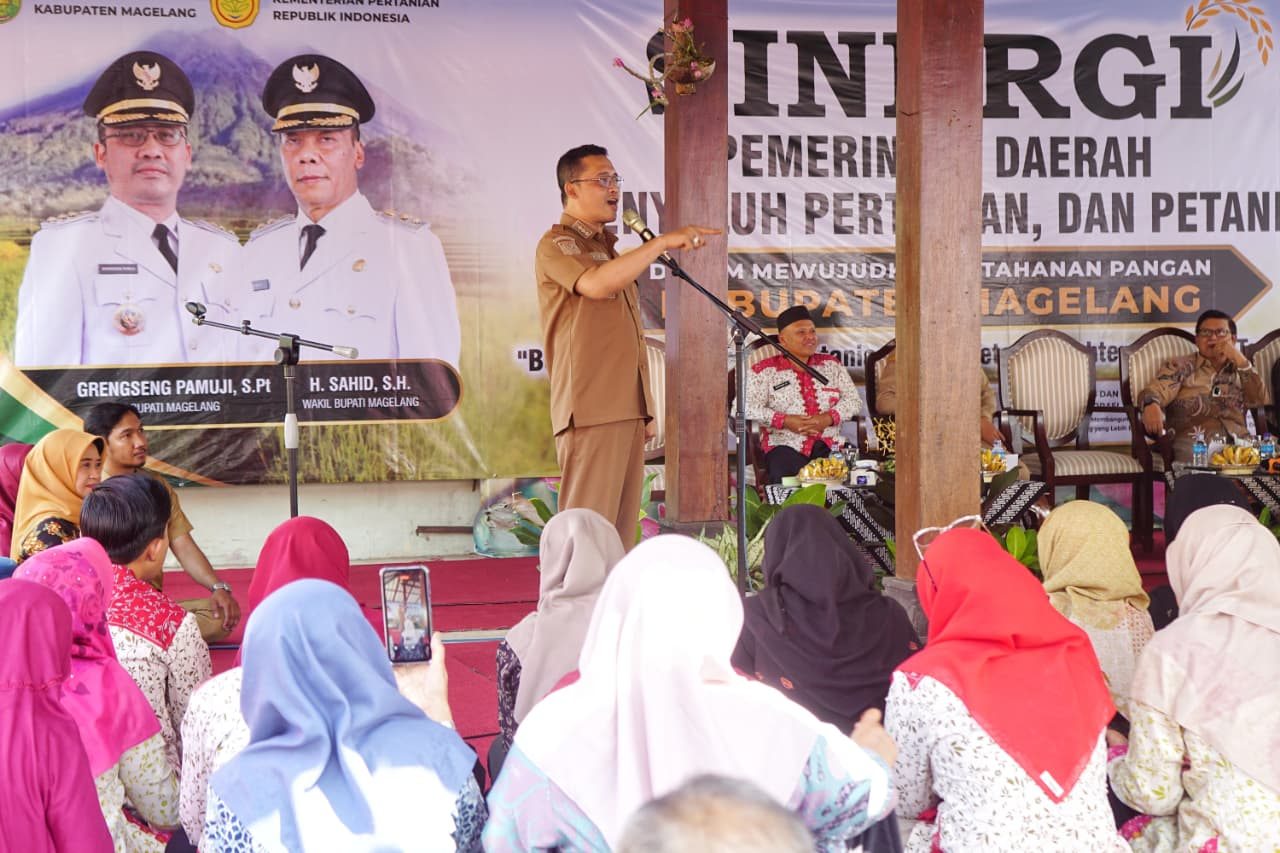 Bupati Magelang Dorong Petani Melek Teknologi dan Digital