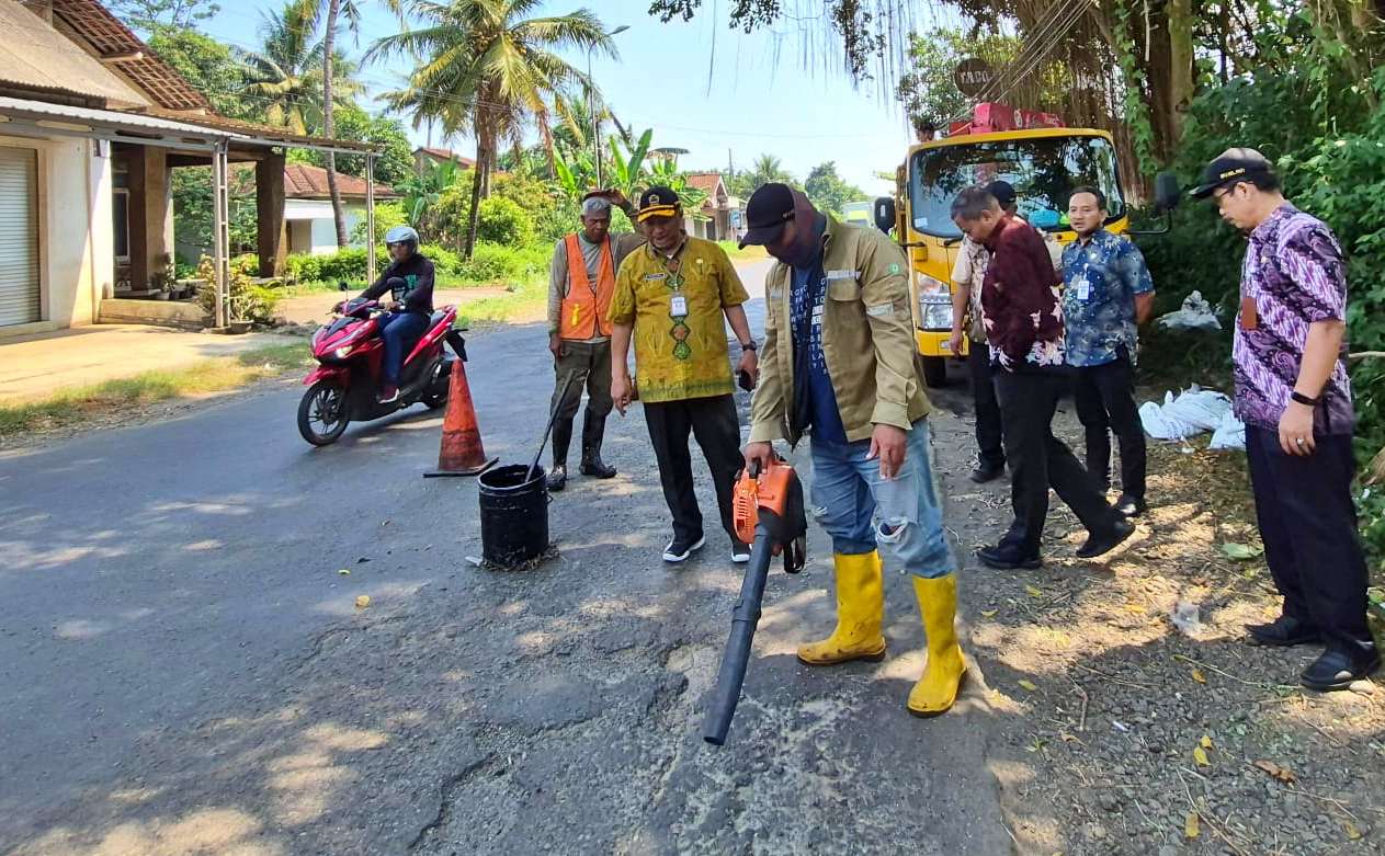 Digenjot Lewat Betonisasi, Jalan Ruas Jepara-Keling Segera Mulus Sepanjang 2,75 KM