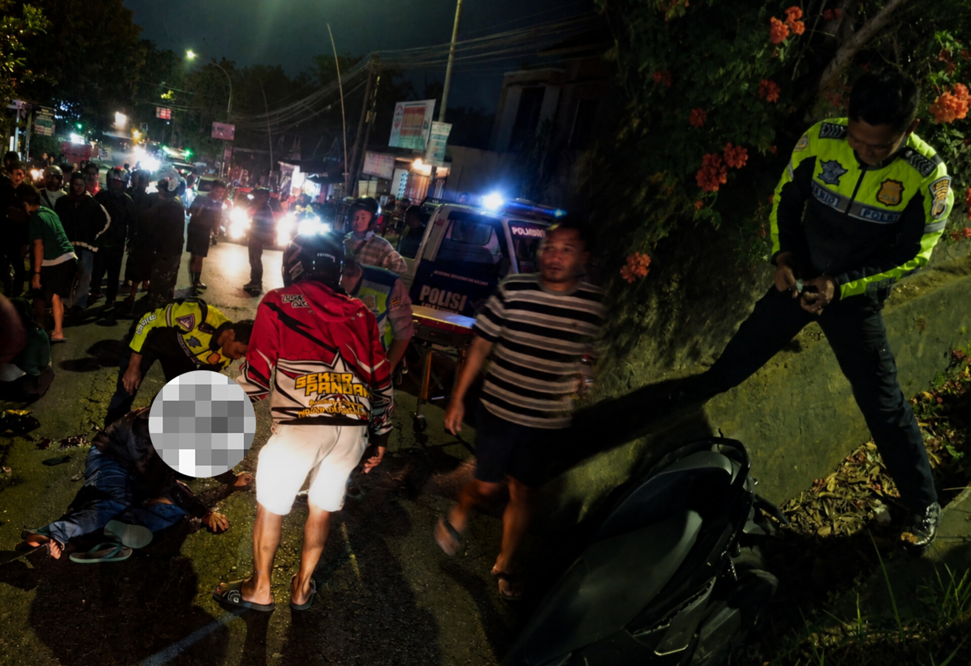 Detik-detik Vario Tabrak NMAX yang Hendak Belok di Jalan Salaman-Borobudur, Tiga Orang Terluka