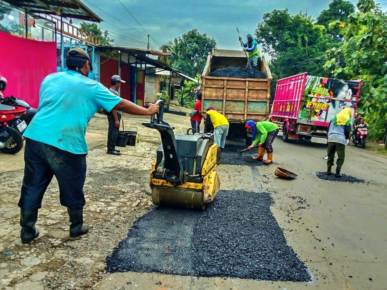 Pemprov Jateng Perbaiki Jalan di Lokasi-Lokasi Ini pada 2026. Cek Dimana Saja