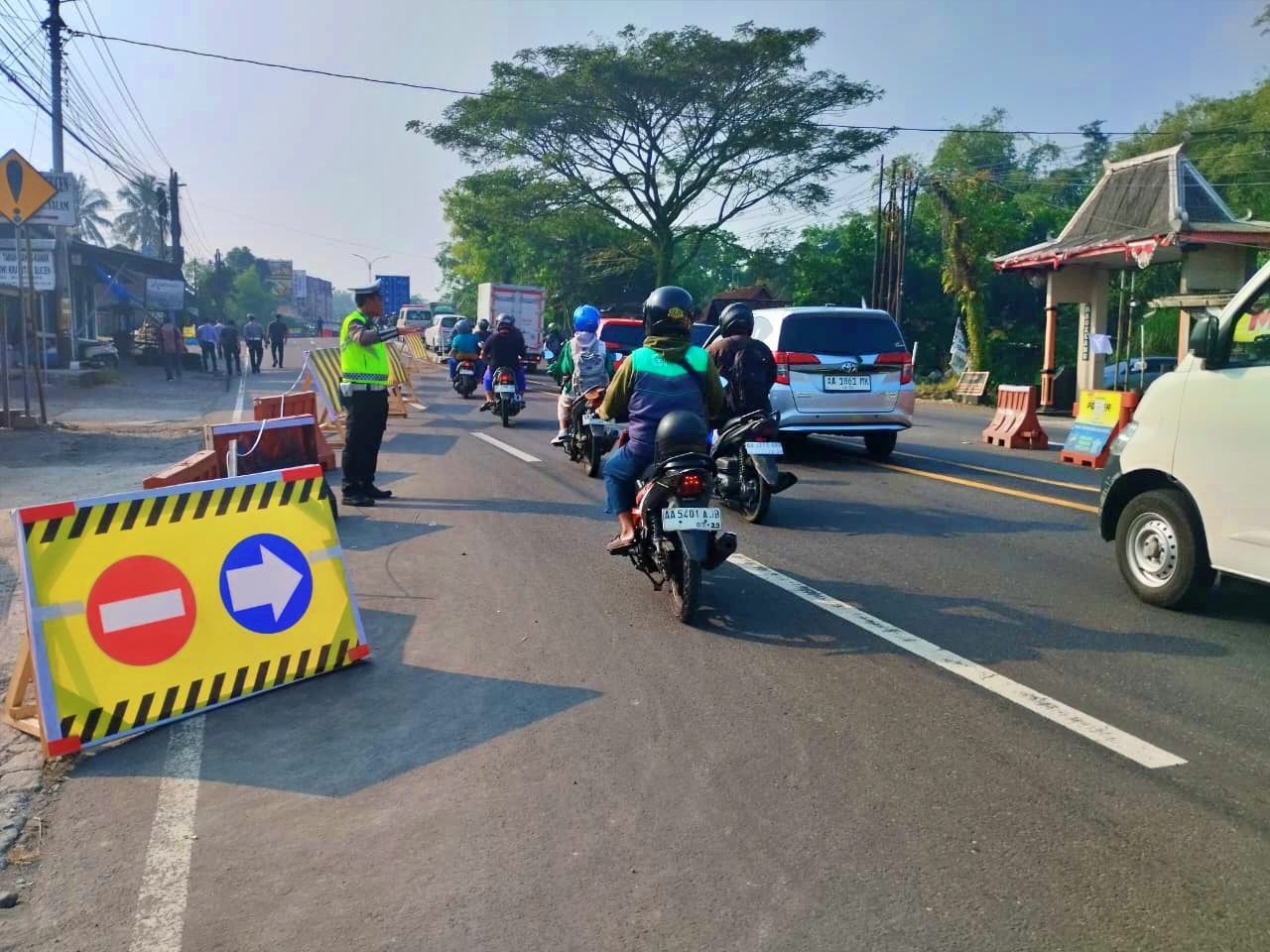 Perbaikan Jembatan Krakitan Salam Mulai Berdampak, Satlantas Siapkan Jalur Alternatif
