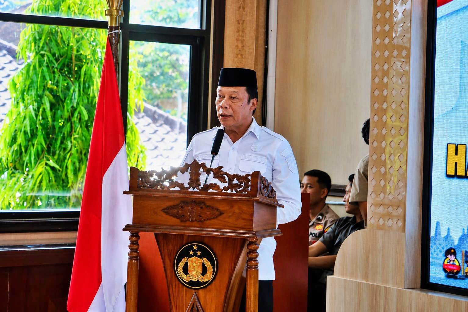 Wabup Magelang Saat Hadiri Hari Bhayangkara ke-80 Polresta Magelang