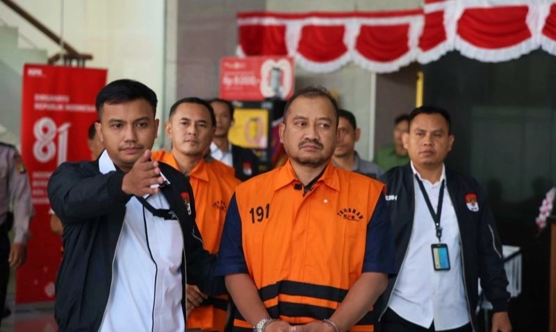 Bupati pemalang tersangka