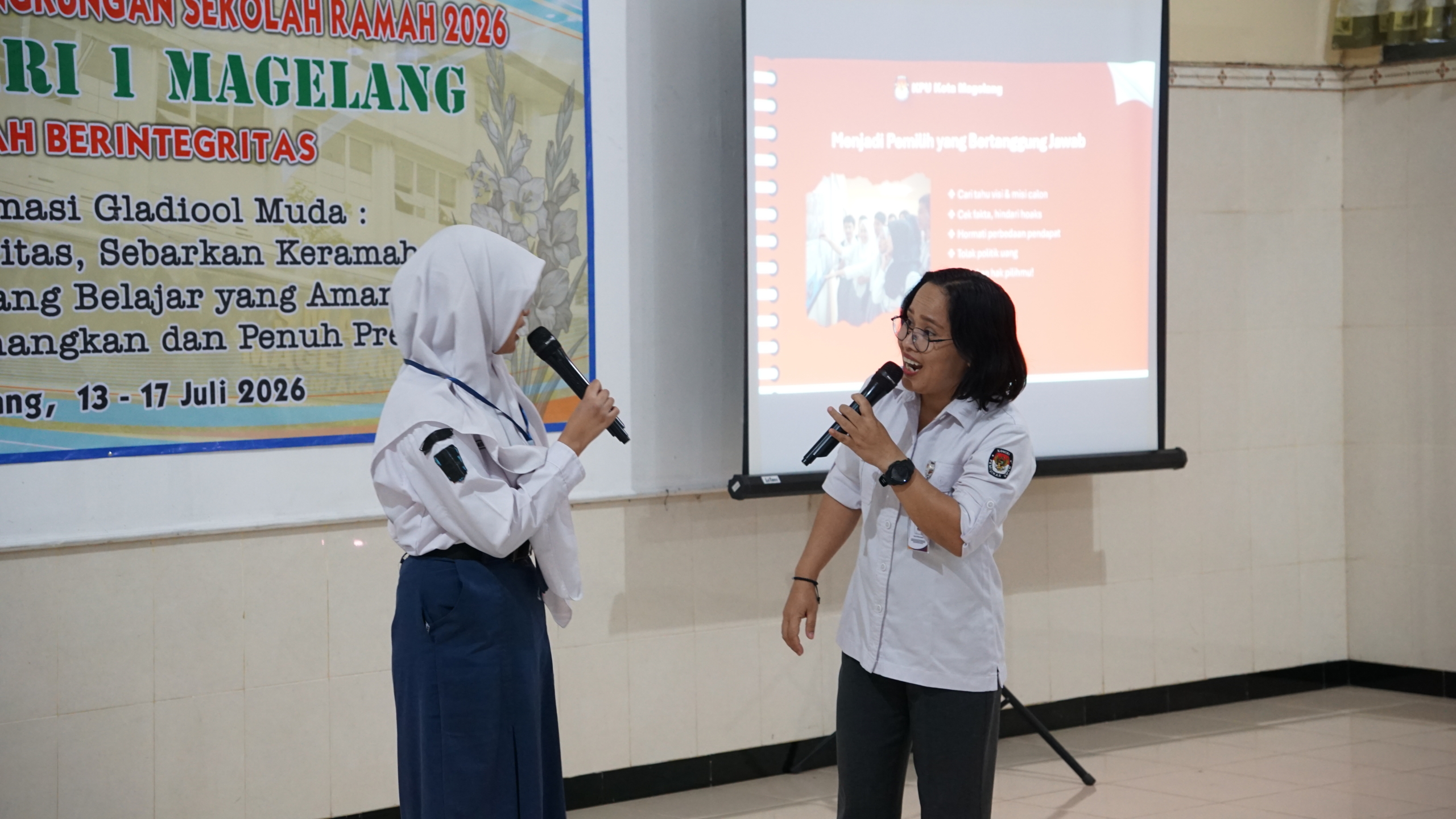 KPU Kota Magelang Lakukan Edukasi Demokrasi di Sekolah Selama Masa MPLS