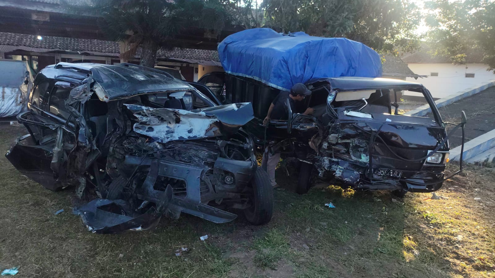 Kronologi Adu Banteng Daihatsu Taruna dan Pikap L-300 di Salaman Magelang, 4 Orang Terluka
