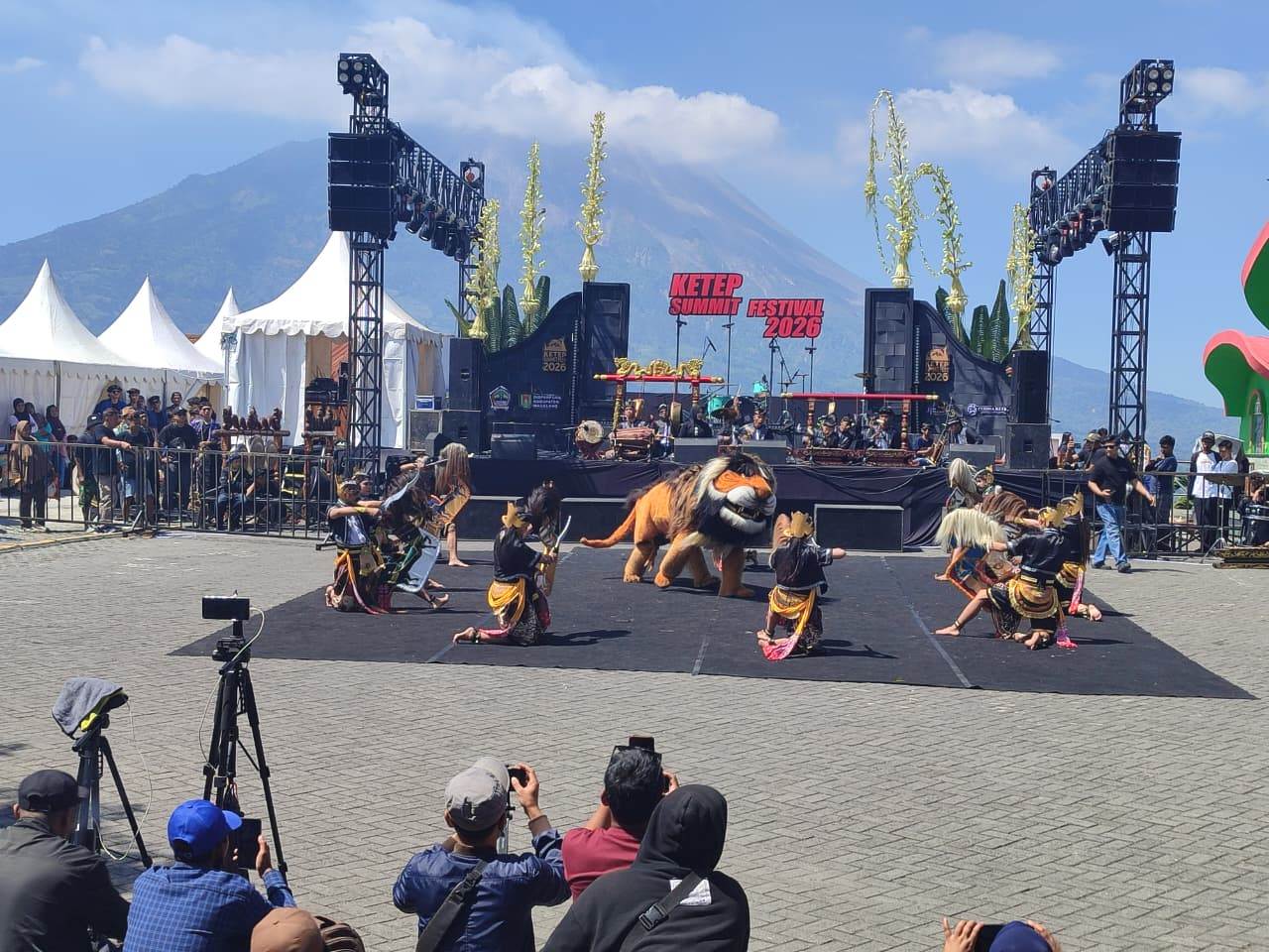 Lomba Kesenian Jaranan Ketep Summit Festival 2026