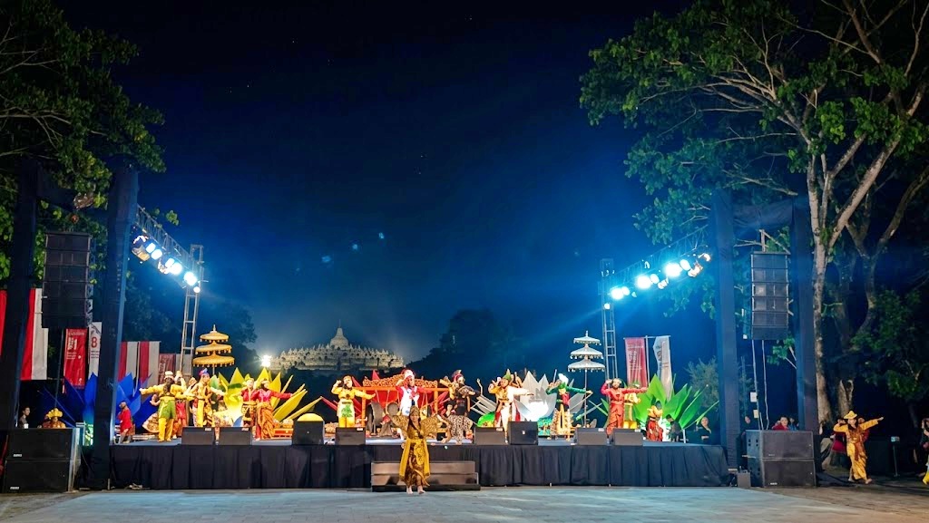 Borobudur Moon Edisi Ulambana