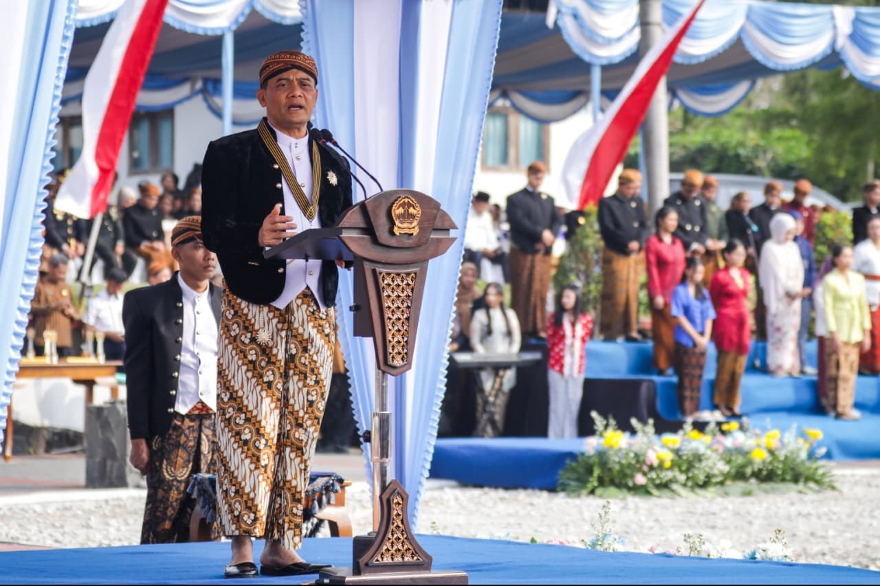 Hari Jadi ke-81 Jateng, Ahmad Luthfi Apresiasi Peran Petani, Buruh, hingga UMKM
