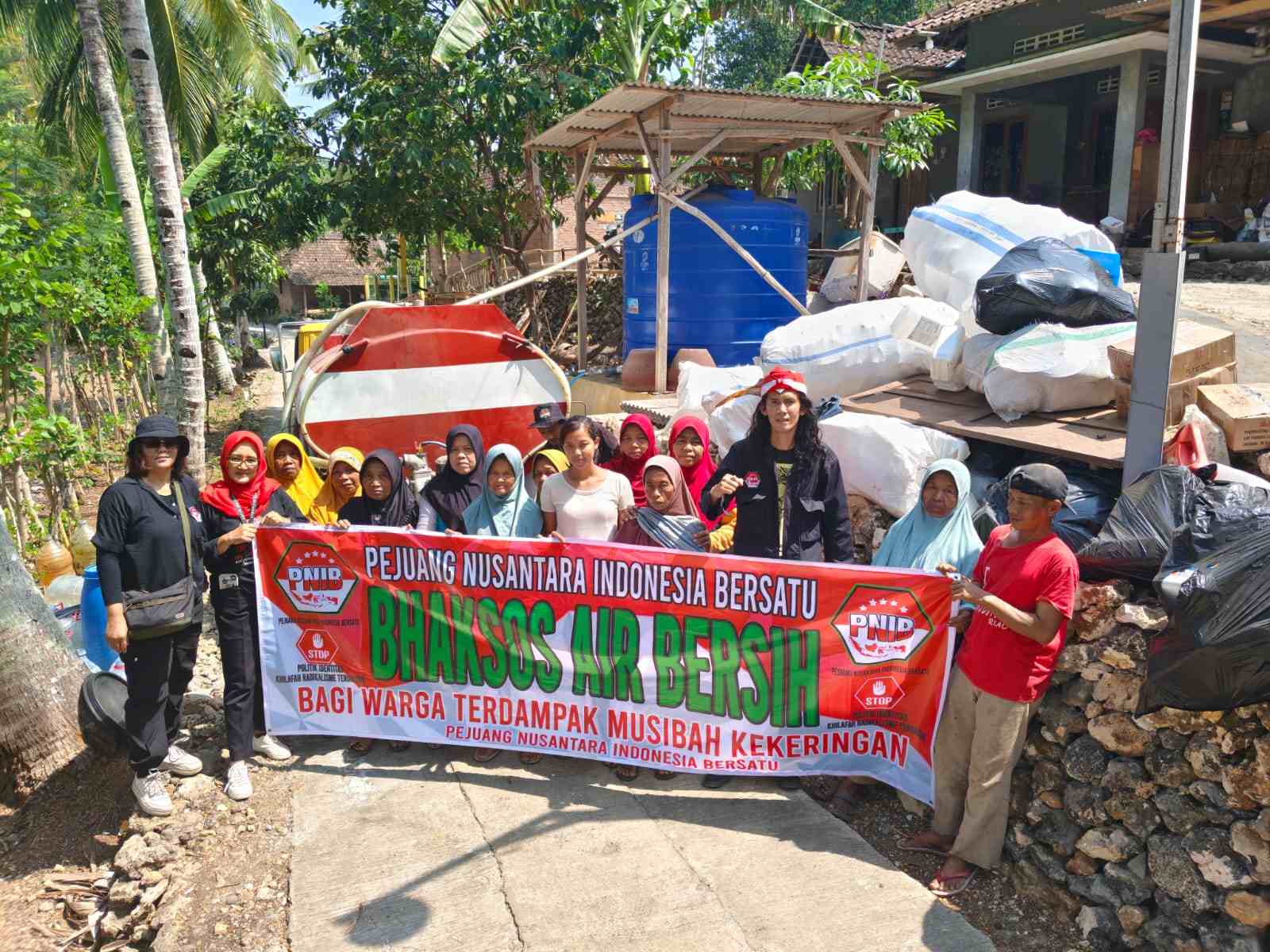PNIB Bagikan 81.000 liter Air Bersih di Bantul dan Gunung Kidul