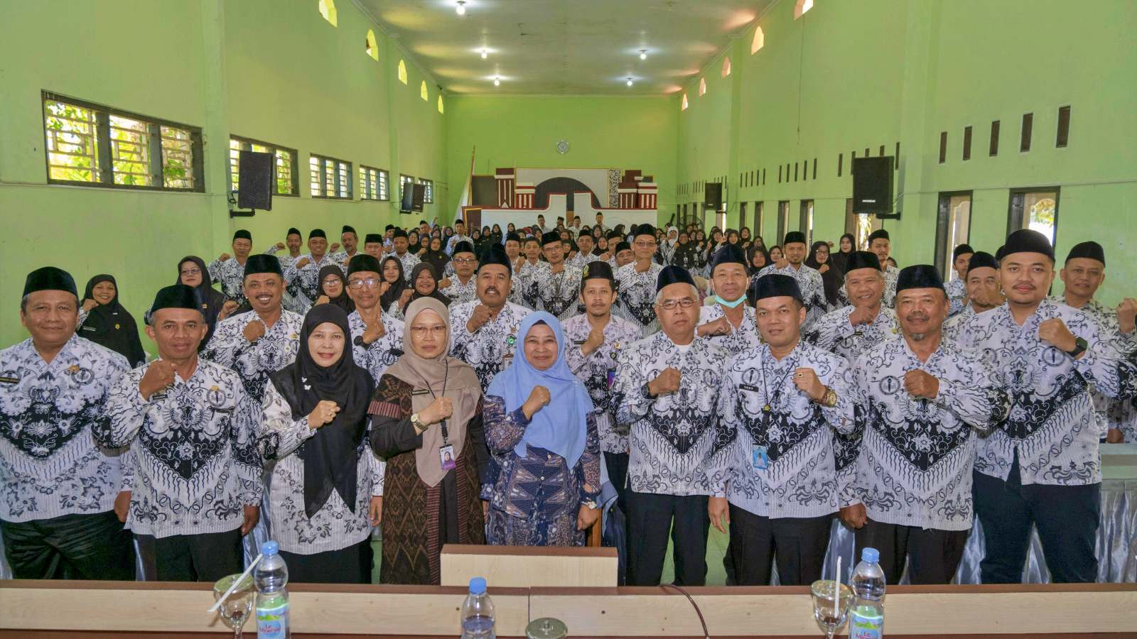 Perkuat Kompetensi Guru, PGRI Kemenag Kabupaten Magelang Gelar Workshop Desain Pembelajaran Implementasi KBC dan PM di MAN 2 Magelang