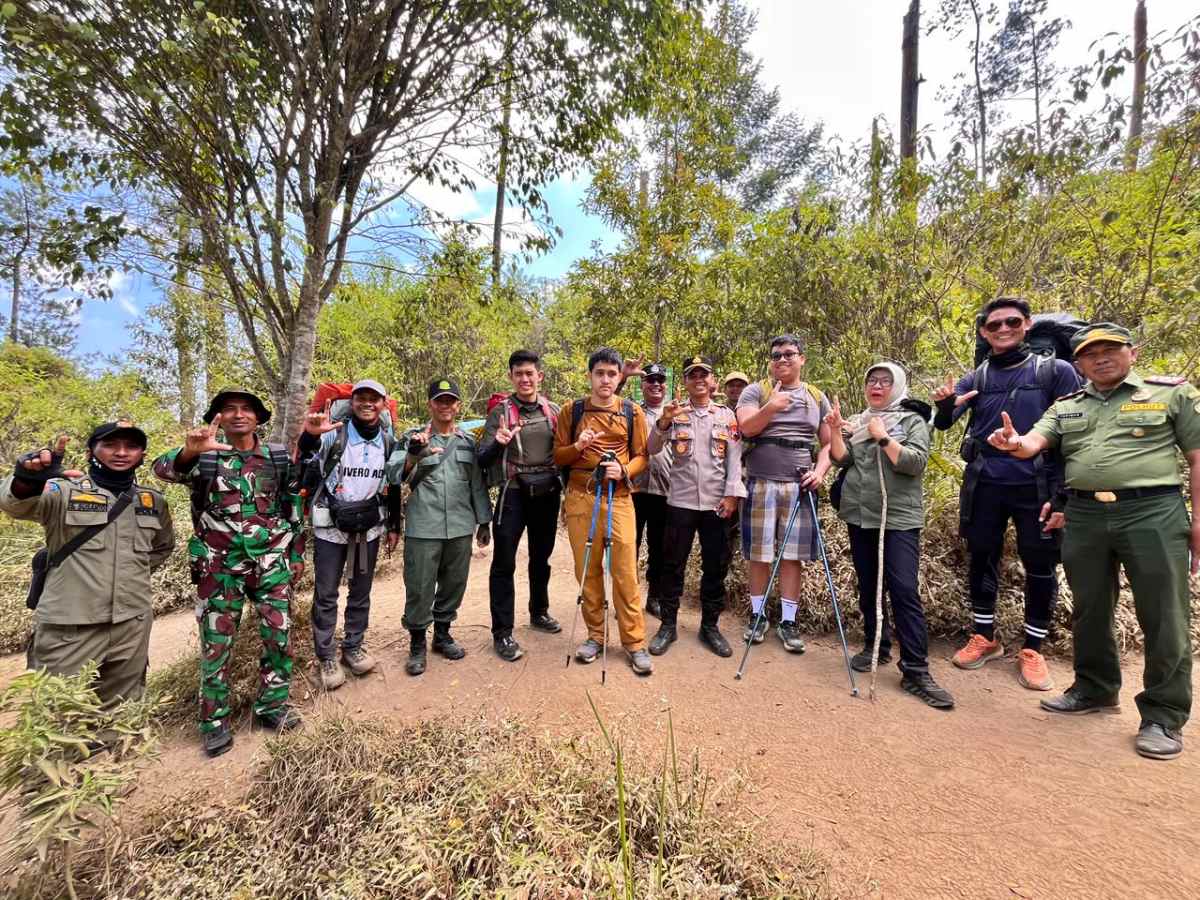 Antisipasi Karhutla di Gunung Merbabu, Kapolsek Sawangan Turun Langsung Patroli