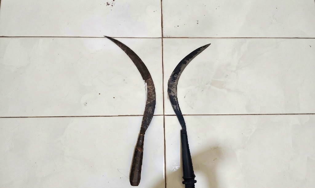 Barang Bukti para pelaku diduga terlibat tawuran pelajar di Muntilan