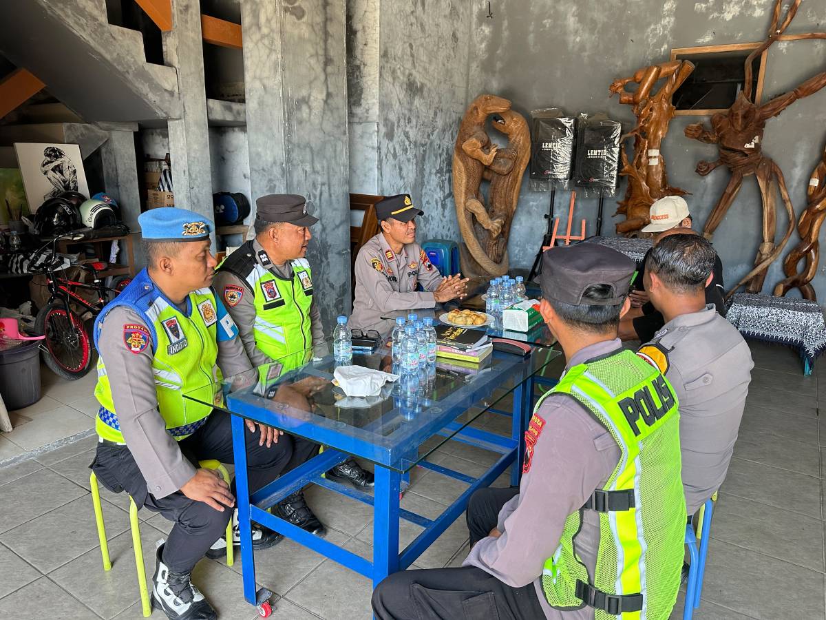 Kapolsek Sawangan Magelang Perkuat Sinergi dengan Pemdes dan Tokoh Masyarakat