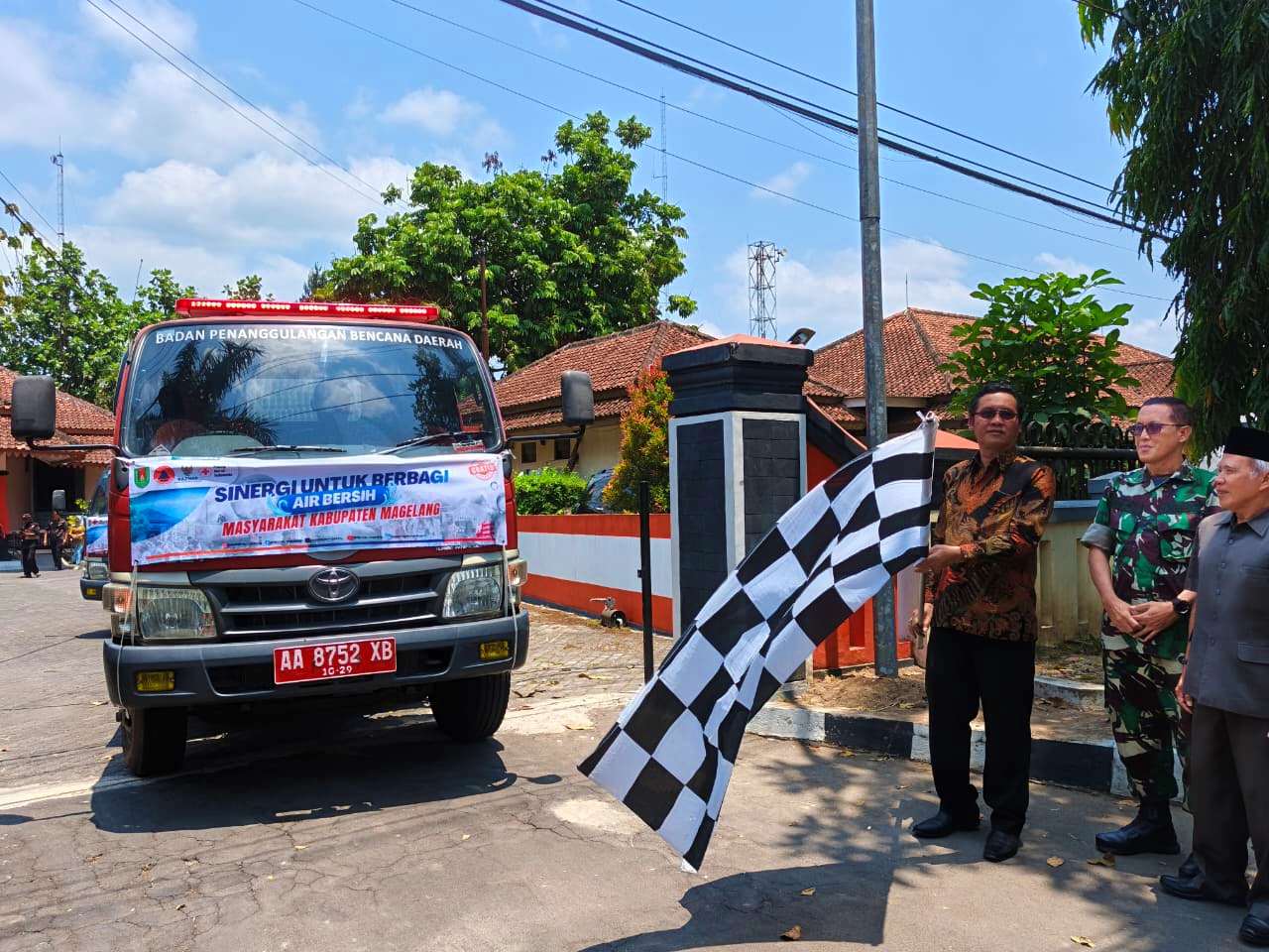 BPBD Magelang Salurkan 320 Ribu Liter Air Bersih ke Wilayah Terdampak