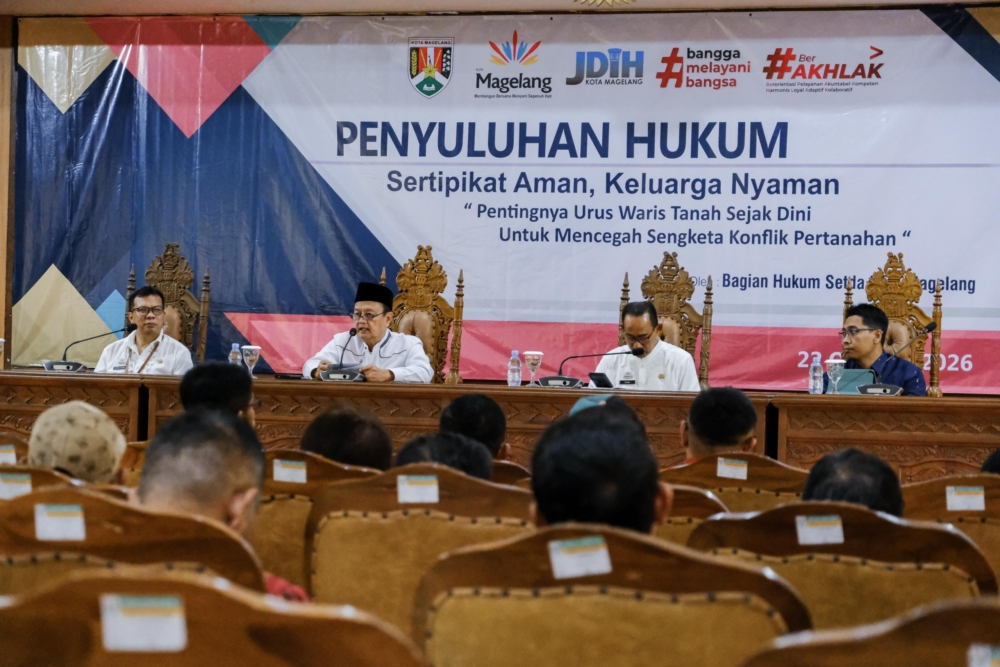 Kegiatan penyuluhan hukum bertema “Sertifikat Aman, Keluarga Nyaman: Pentingnya Urus Waris Tanah Sejak Dini untuk Cegah Sengketa Konflik Pertanahan” di Gedung Adipura Kencana, Kompleks Kantor Wali Kota Magelang, Kamis (22/10/2026). (foto: Bagian Prokompim Kota Magelang