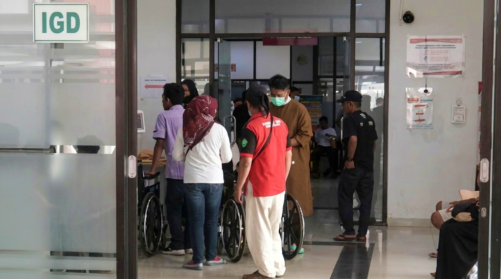 Kondisi IGD ramai korban keracunan es buah di Magelang