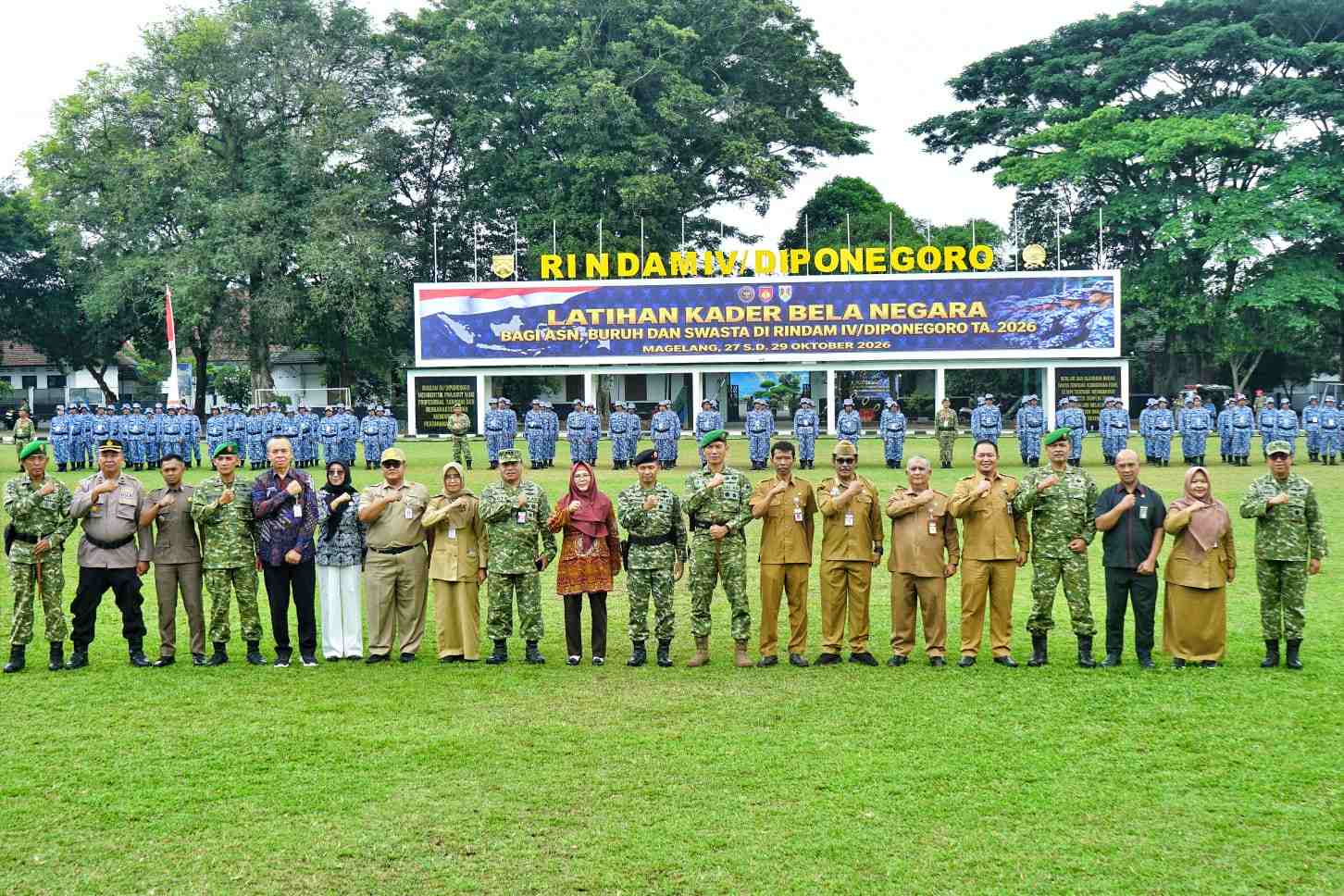 upacara pembukaan Bela Negara di Lapangan Rindam IV Diponegoro
